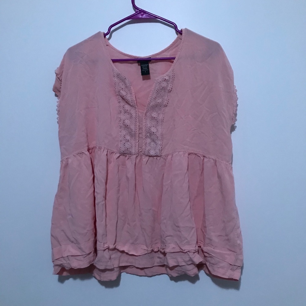 Torrid blouse size 1 (1X) - Picture 2 of 5
